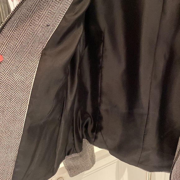 Banana Republic jacket - Picture 9 of 11